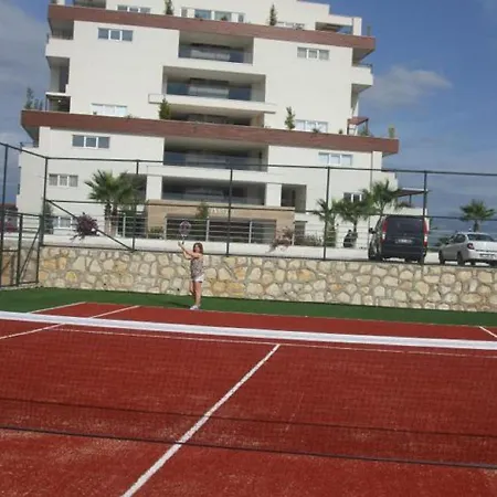 Babylon Bliss 3 Bed 3 Bath Duplex With Its Own Private Pool 公寓 *